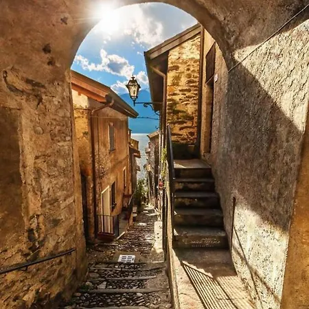 Apartment Luce Sul - Centro Storico - 3min Walking