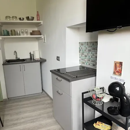 Luce Sul - Centro Storico - 3min Walking בלאנו