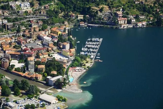 Luce Sul - Centro Storico - 3min Walking Apartment Bellano
